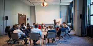 Comunidad académica y administrativa de la UNAD reflexiona sobre lo social y comunitario 