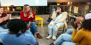 Estudiantes de psicología de la UNAD realizan trabajo social y cultural en Acacías (Meta)