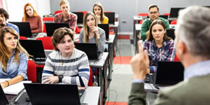 Taller "Análisis de preguntas" en el Bordo