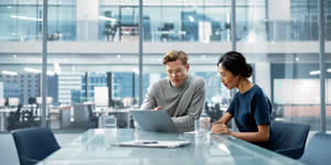 Fortalece tus competencias en estrategias de negocios digitales y certifícate con un seminario internacional