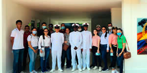 Estudiantes del CCAV Corozal visitaron la Escuela de Formación de Infantería de Marina para fortalecer el ejercicio académico y pedagógico en campo