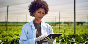 Investigadores Unadistas participaron en la elaboración de normas técnicas del sector agroalimentario
