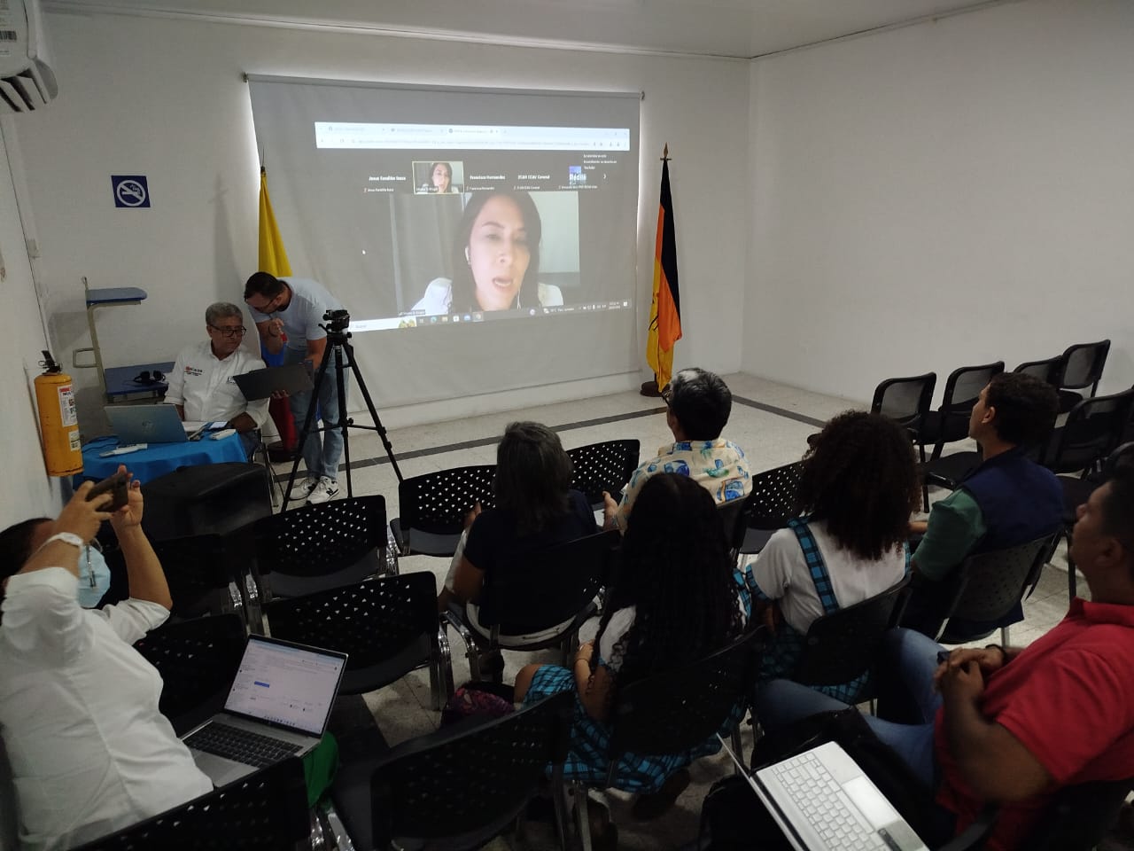 Primer Encuentro Internacional de Investigación Formativa “Cruzando fronteras y explorando los horizontes del saber” 