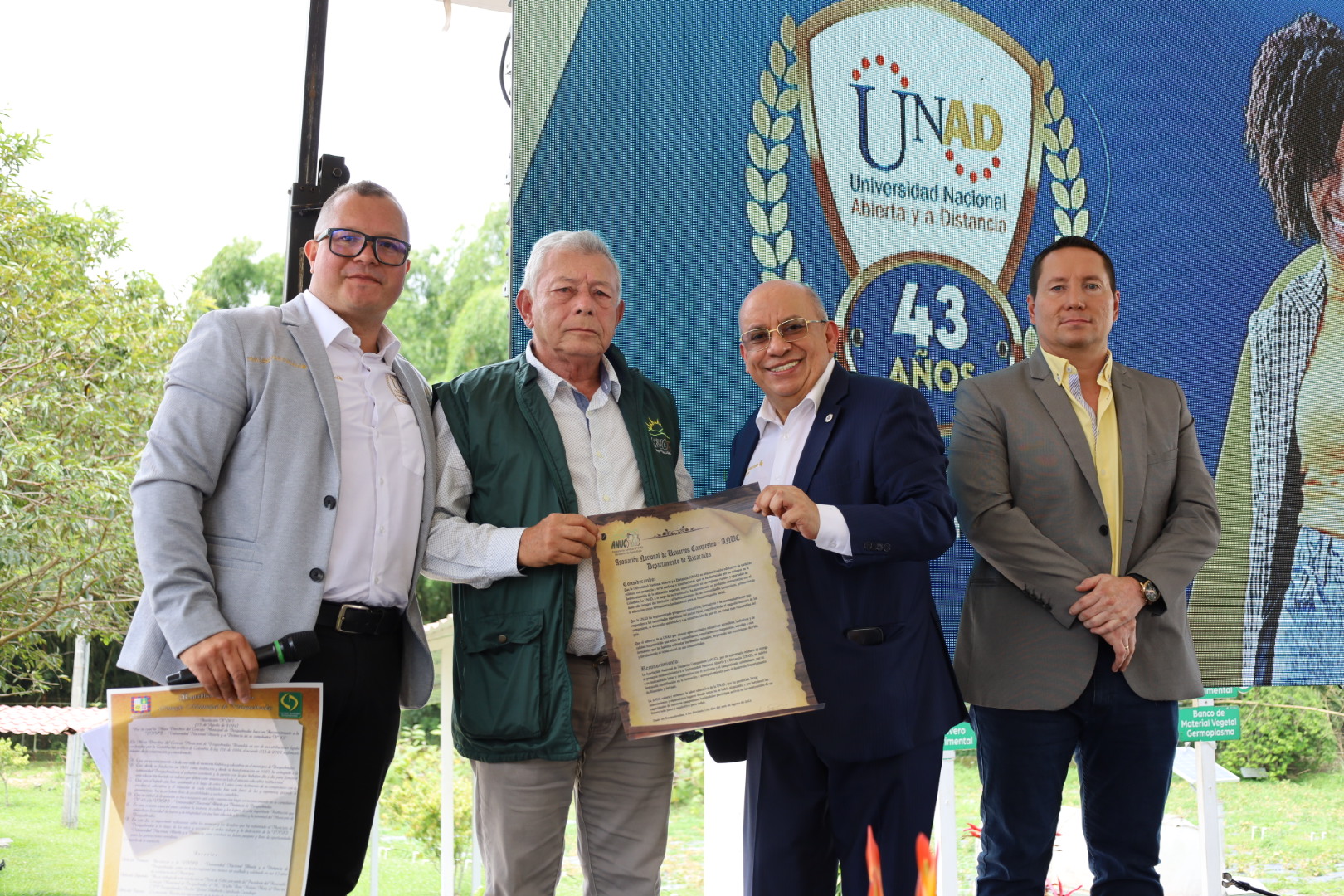La UNAD celebra 43 años de legado y progreso: un evento lleno de historia y visión de futuro