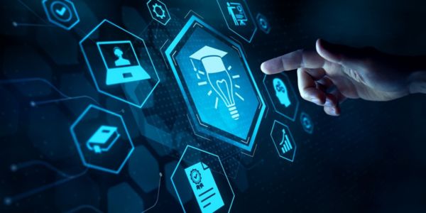 5 principios del diseño de experiencia de usuario en la Maestría en Diseño de Experiencia de Usuario 