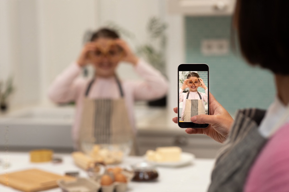 ¿Cuáles son los riesgos del oversharing en redes sociales y cómo proteger tu privacidad en línea? 