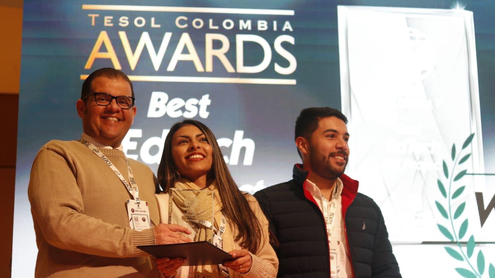 Óscar Ortiz: Talento Unadista en educación tech avalado por Apple y Microsoft