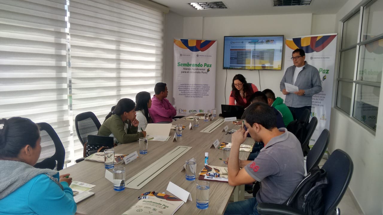 INDUCCION ESTUDIANTES 2 UNAD SEMBRANDO PAZ