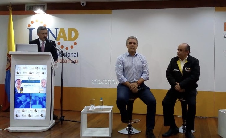 “La educación virtual tiene una exigencia dos o tres veces más que la presencial”, Iván Duque
