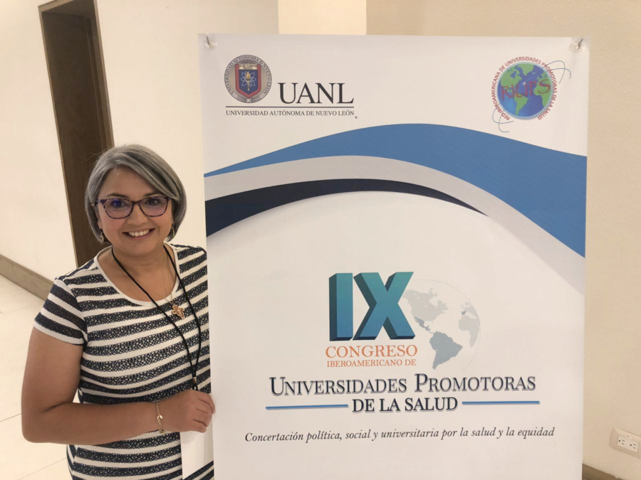 Decana de la ECISA representa a la UNAD en congresos internacionales