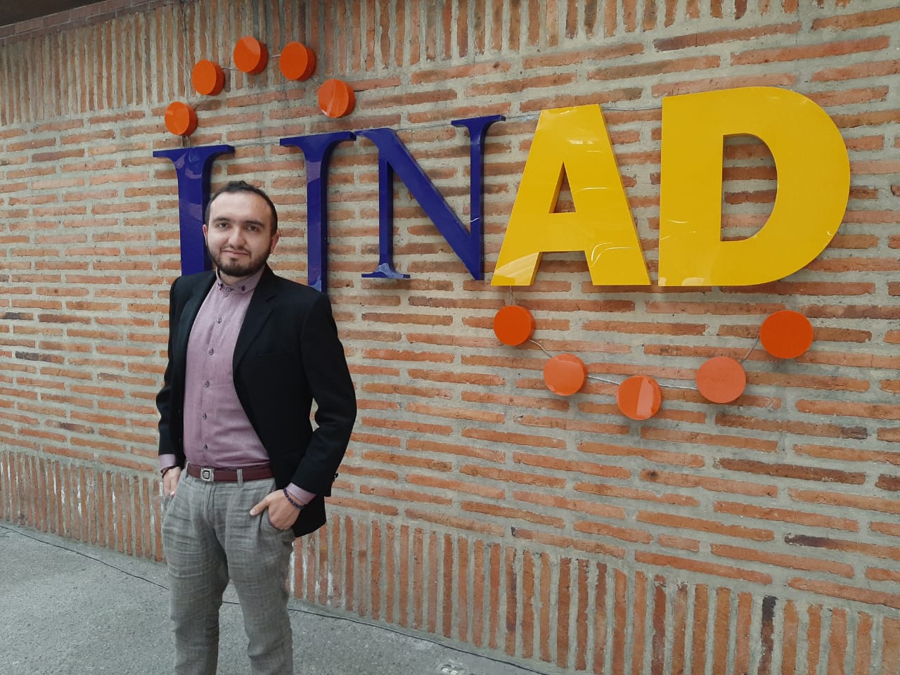 La pasión de un corazón humilde y una mente brillante. Nuevo líder nacional de investigación de la UNAD