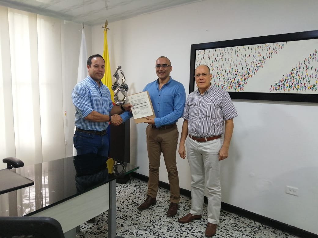 La UNAD fortalece relaciones con las Cámaras de Comercio del Alto Magdalena y Tequendama