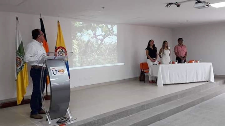 Exposición de la cadena de formación de iniciación científica del Huila y socialización de la semana de la ciencia