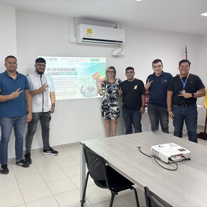Equipo de CCAV Cúcuta clasifica a la final internacional del HPE CDS Tech Challenge