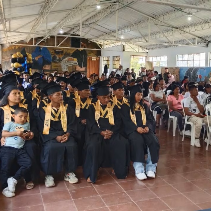 Con apoyo de la UNAD, 89 firmantes de paz se graduaron como bachilleres en el Cauca