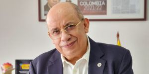 El rector de la UNAD habla sobre las regiones y el gobierno en Diario de Occidente