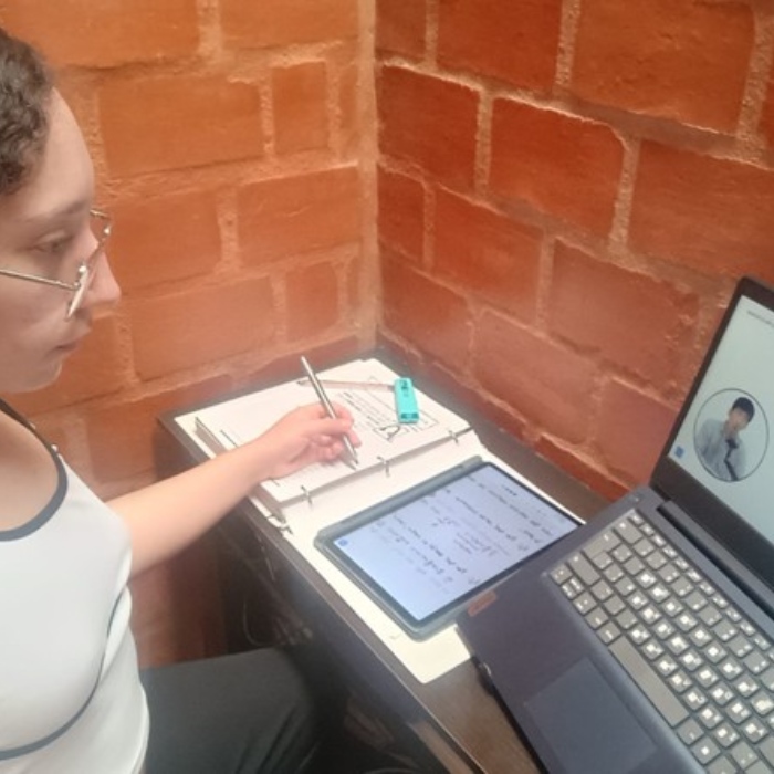 Talento Unadista: Stephanny Sophia Moralé, la joven que trazó un puente virtual entre Nariño y Corea