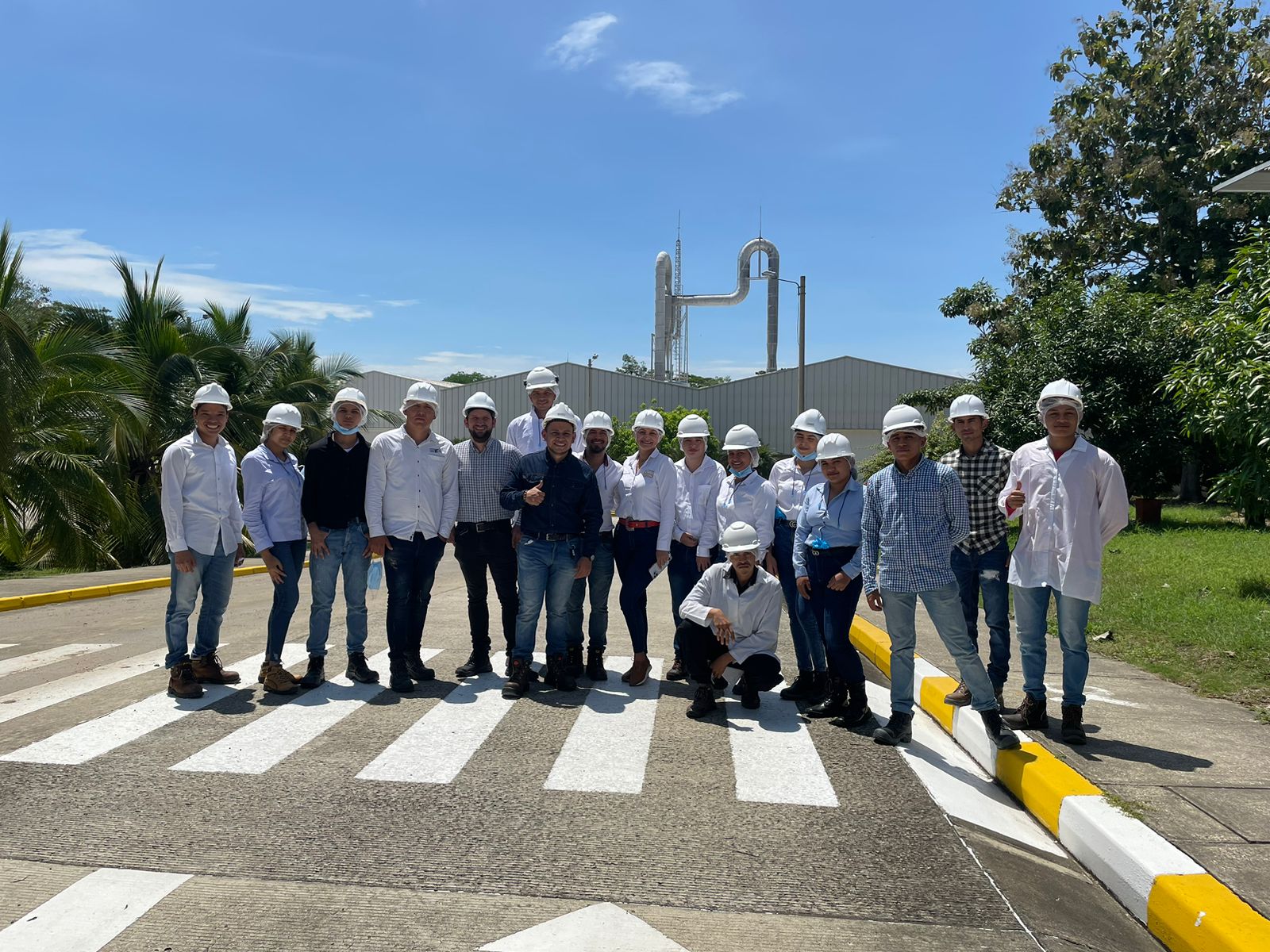 Estudiantes pertenecientes al CCAV Corozal realizaron Visita Empresarial a la Planta Almidones de Sucre, ubicada en la vía Sincelejo - Corozal 