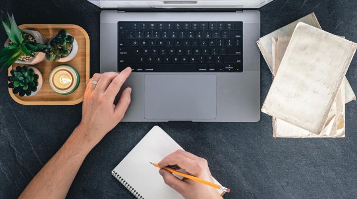 SIBIT: Donde la Escritura y la Investigación Transforman la Educación del Futuro