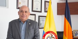 El diario Vanguardia destacó "Colombianitud", el más reciente libro del rector de la UNAD