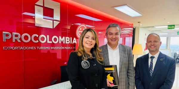 La UNAD celebra el tercer aniversario del programa de Negocios Internacionales con invitados de talla internacional