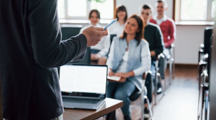 Docentes que Transforman el Futuro