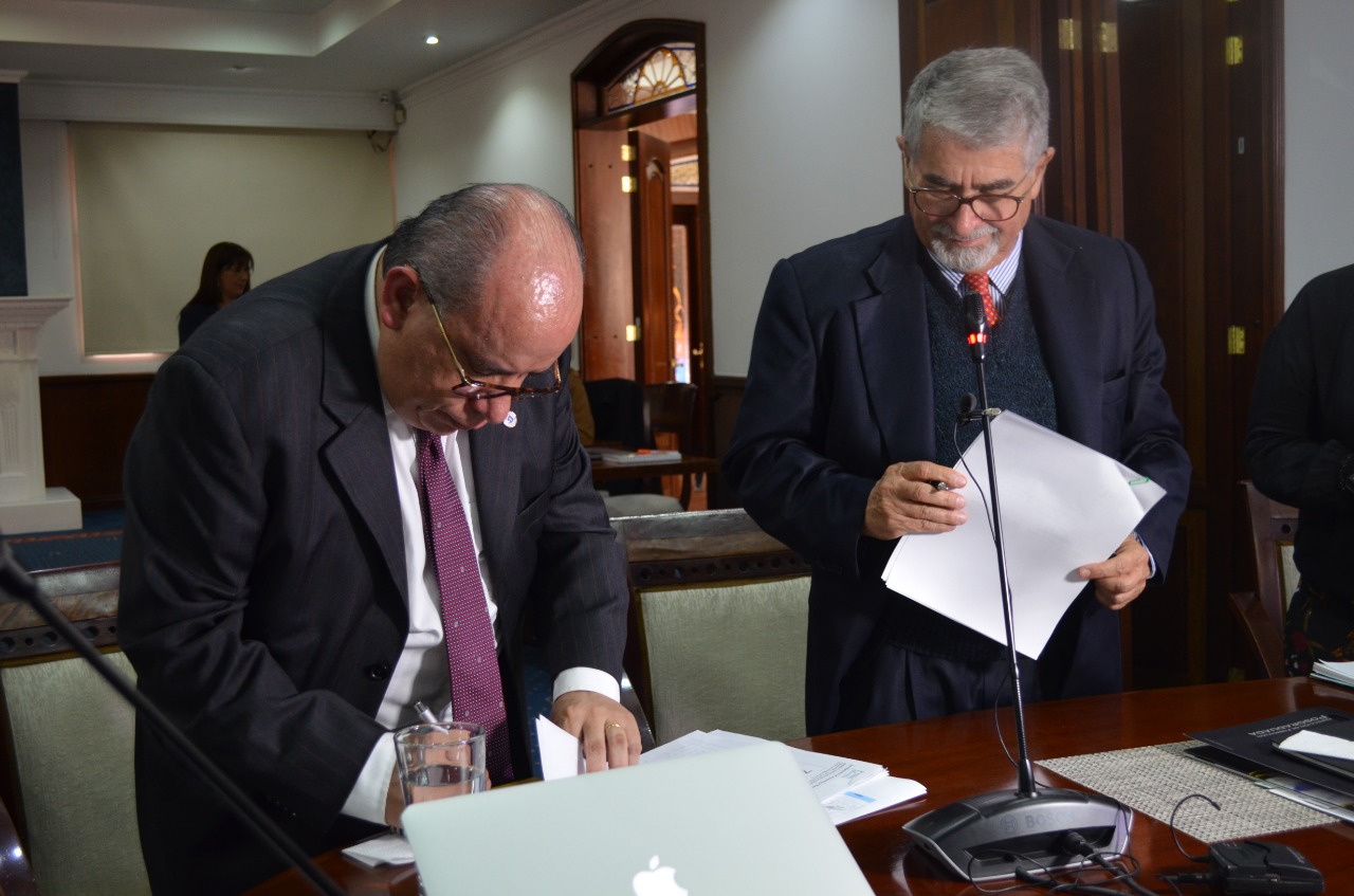 firma 1