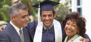 Estudiantes Unadistas obtienen beneficios por matricular créditos de posgrado y maestría como opción de grado