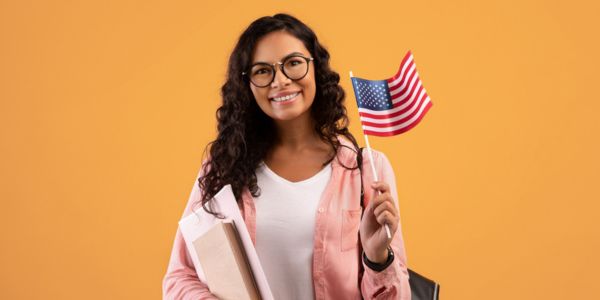 Postúlate para obtener un título colombiano y norteamericano con UNAD Florida