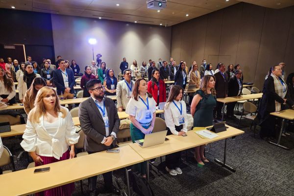 lanzamiento programa finanzas comercio